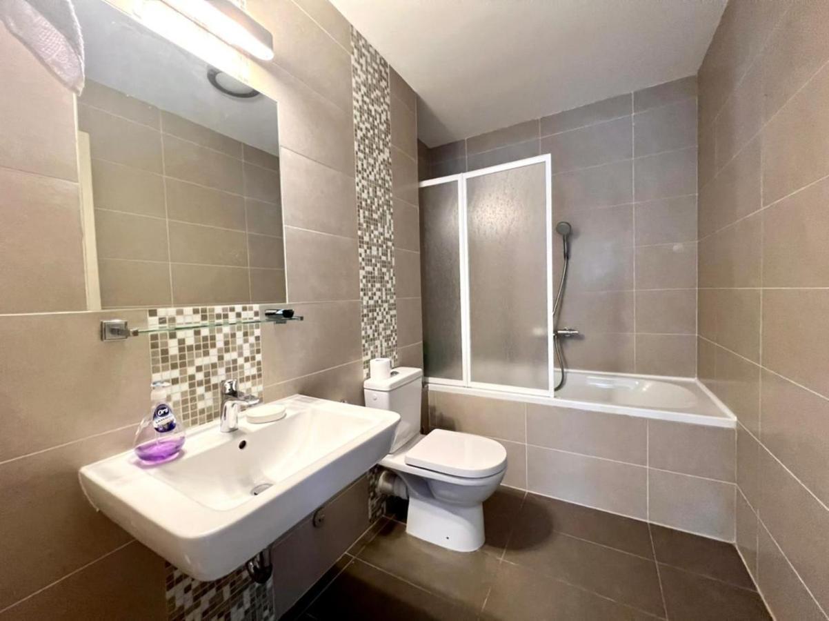 Lavender Bay Apartment C23 Kotor Buitenkant foto
