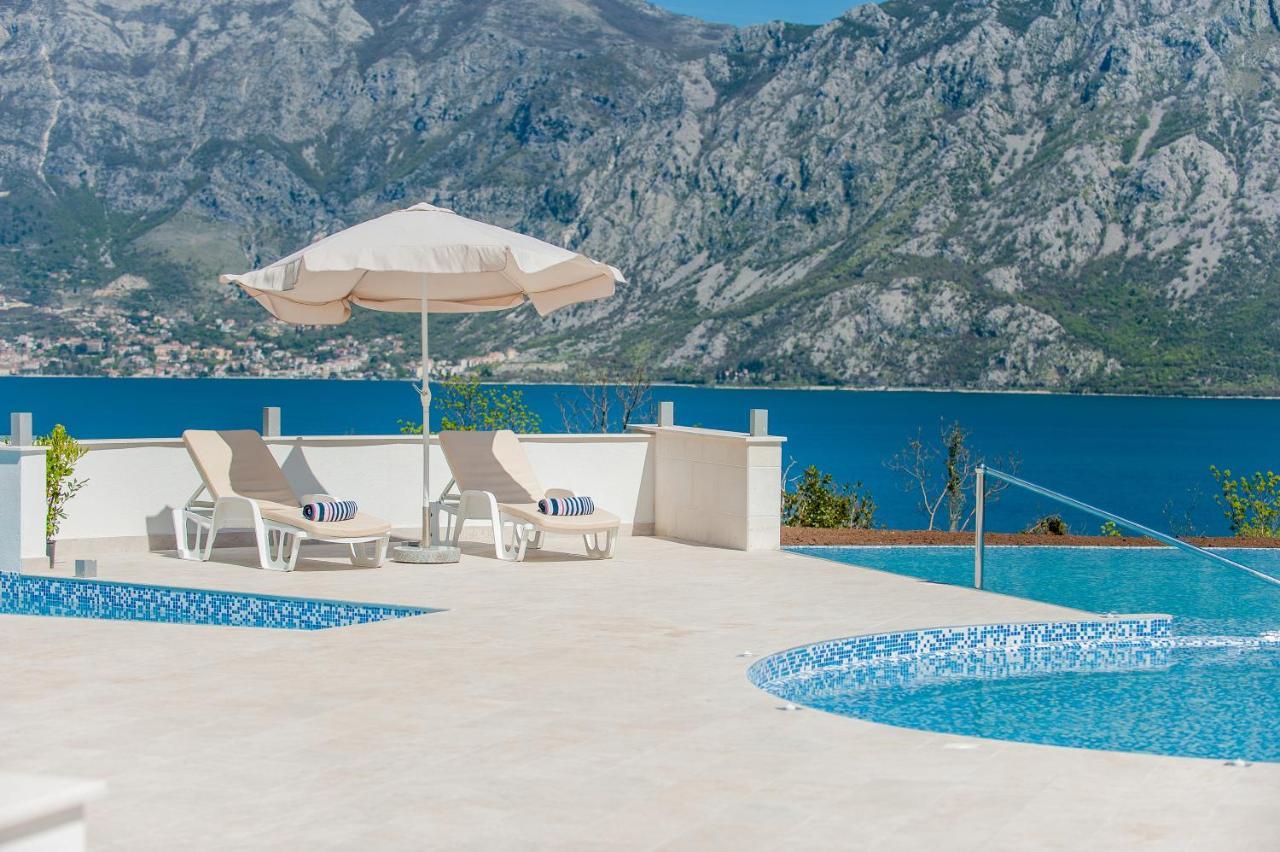 Lavender Bay Apartment C23 Kotor Buitenkant foto
