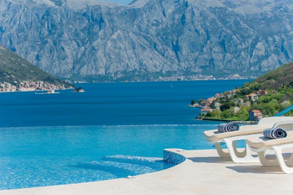 Lavender Bay Apartment C23 Kotor Buitenkant foto